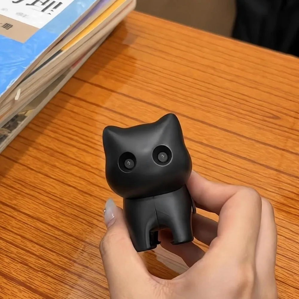 Cute Portable Cat Night Light Keychain Novelty Creative Mini Flashlight Key Ring Cartoon Animal Black Car Ornament Halloween