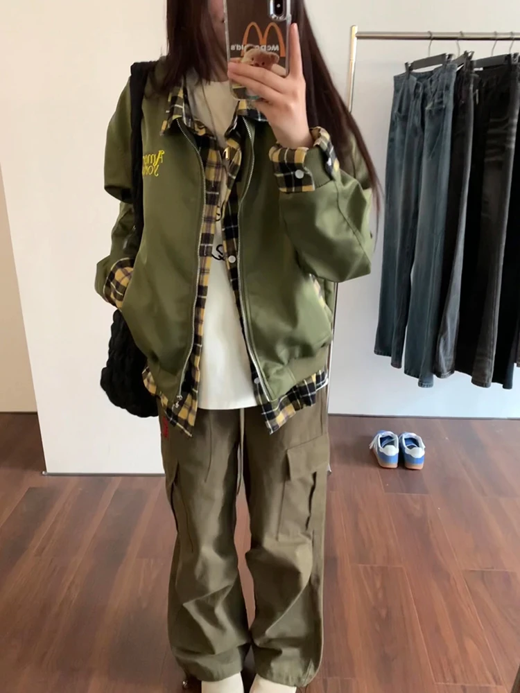 เสื้อแจ็คเก็ตผู้หญิงลายสก็อต สไตล์อเมริกัน สำหรับฤดูใบไม้ผลิและฤดูใบไม้ร่วง ทรงหลวม ผลิตจากผ้าโพลีเอสเตอร์ผสมฝ้าย