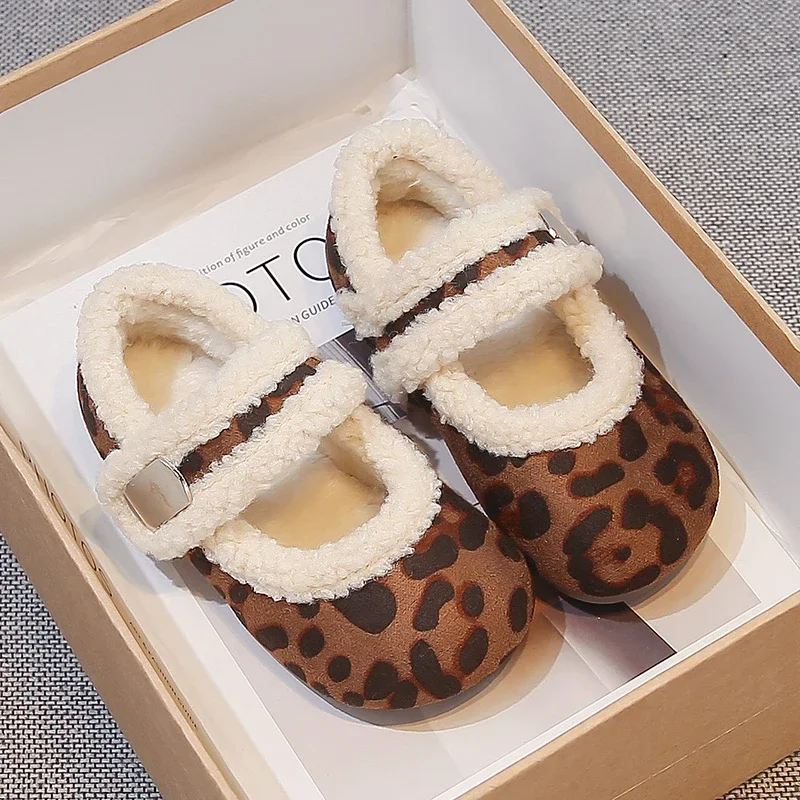 Girls Faux‑Suede Sherpa Trim Mary Jane Shoes, Bow Decoration Plush‑Lined Adjustable Buckle Winter Flat Shoes