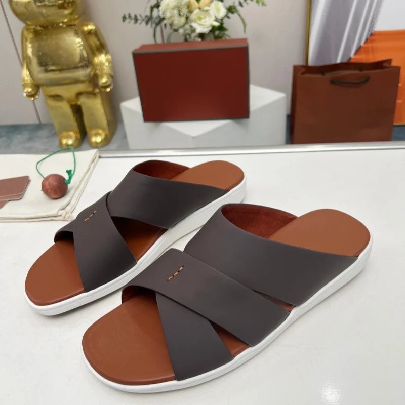Zapatillas cruzadas simples e informales, Sandalias planas de Punta abierta para exteriores, conjunto de zapatos de playa de Instagram, novedad de verano 2024 (1)