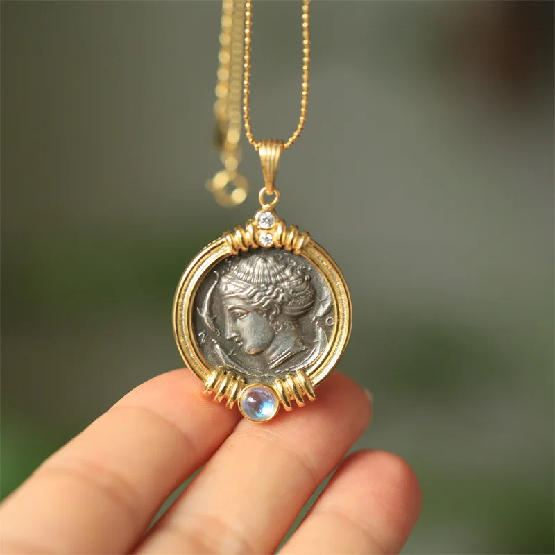 

Moon Goddess Diana Greek Artemis Coin Pendant Necklace Couple Ancient Coin Long Chain Necklace Gifts Coin Collection