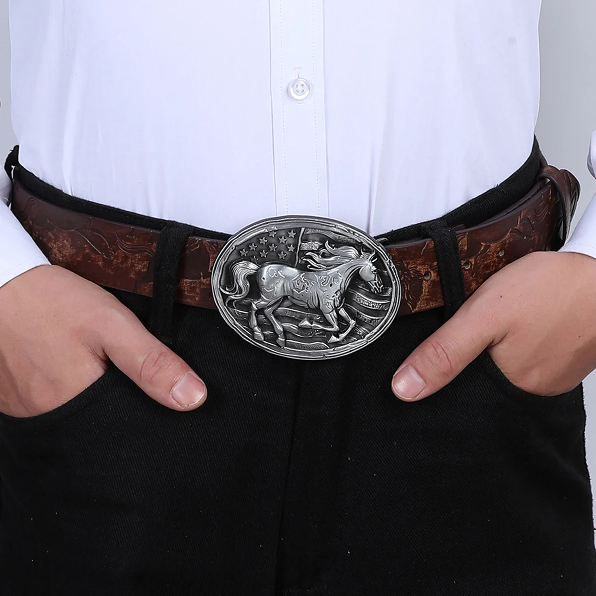 Retro Oval Running Horse Design Men's Belt Buckle