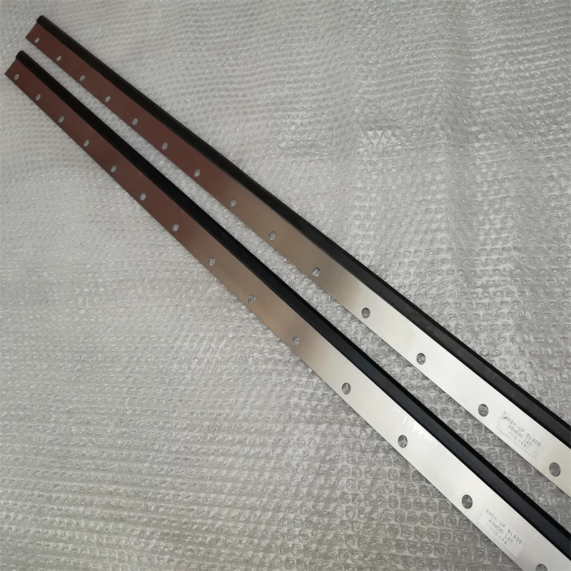 Komori Wash up Blade For Komori Lithrone L440 L:1110mm W:48mm 15 Holes