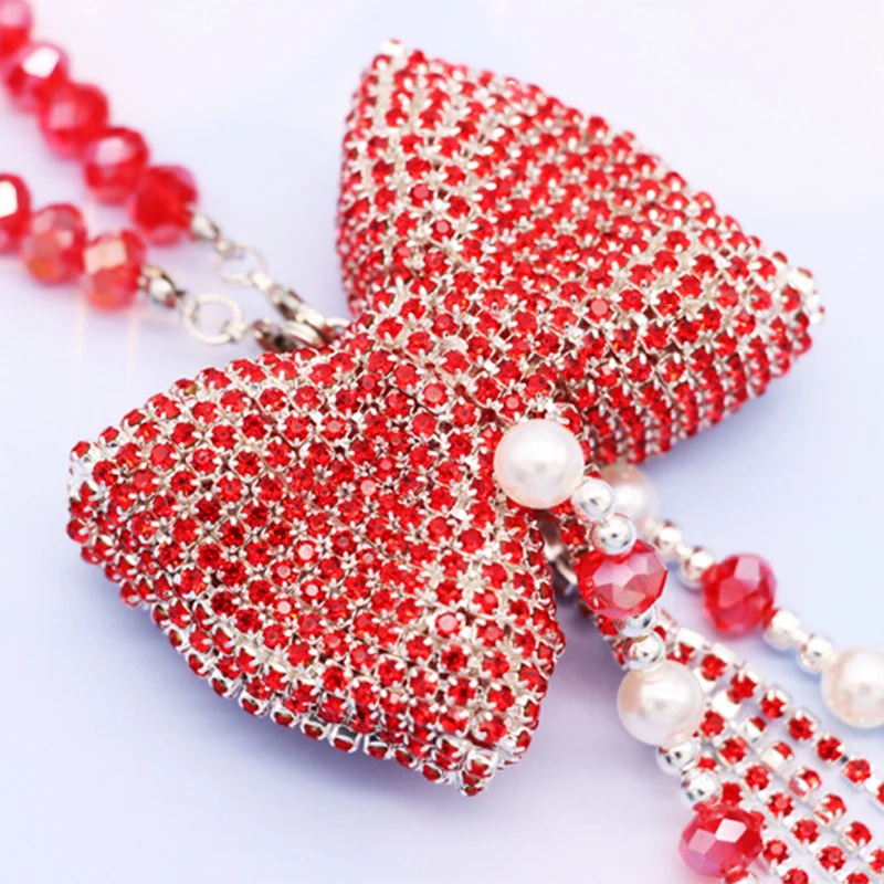 Diamond Bowknot Fashion Pendant Crystal Pompom Chain Car Rearview Mirror Hanging Ornament Christmas Gift Women\'s Car Accessories