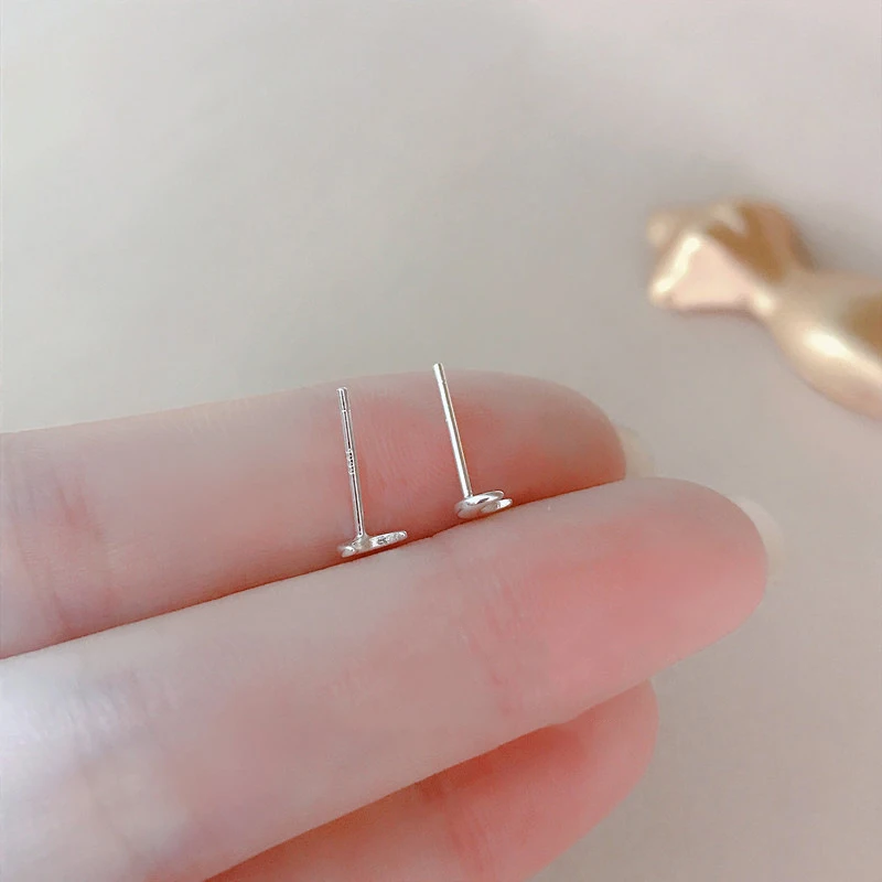 New Tiny Minimalist Silver Plated Korean Mini Small Moon Stud Earrings for Women Student Teen Simple Ear Piercing Jewelry