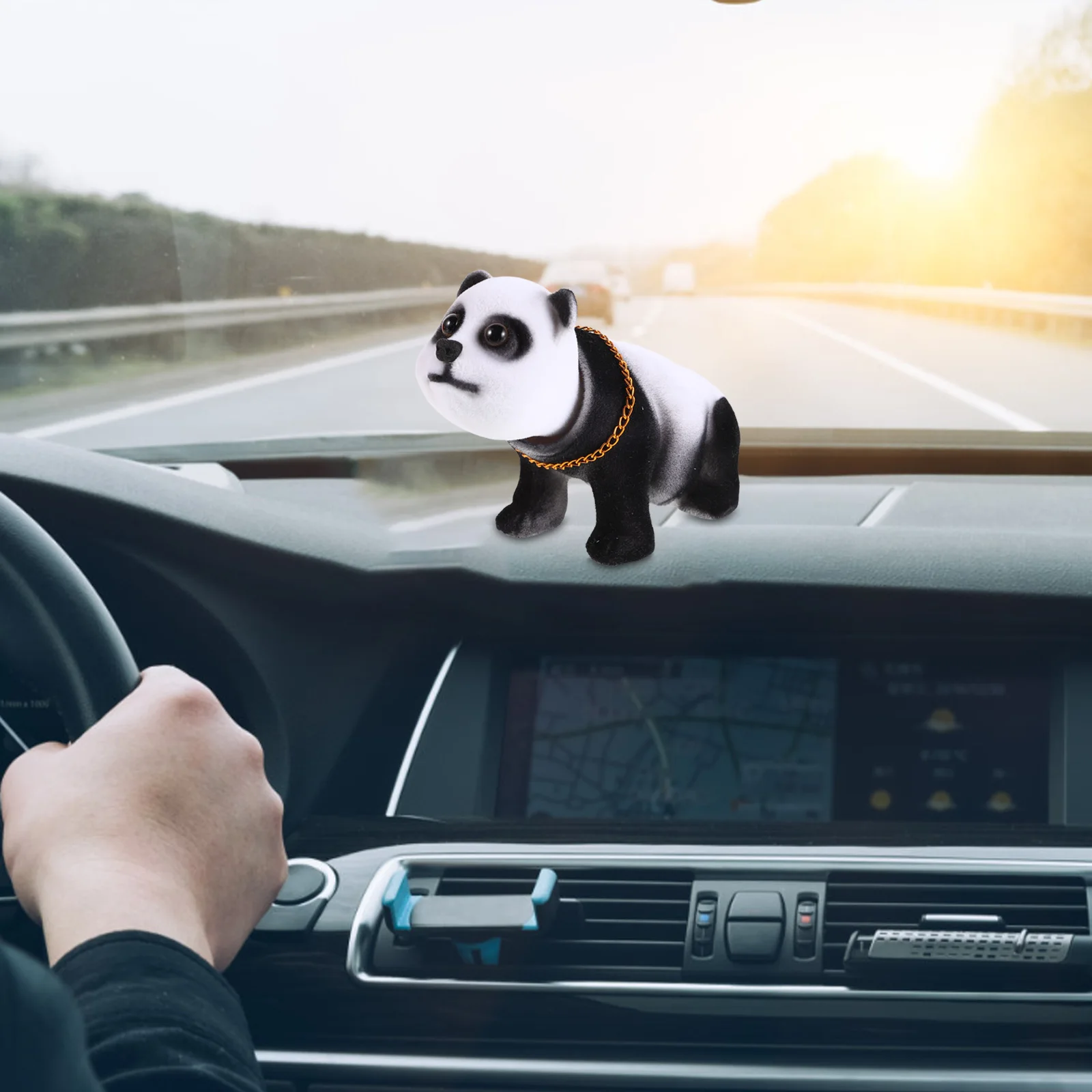 

Shaking Head Panda Car Ornament - Flocking Dashboard Bobblehead in Resin for Vehicle Interior - Cute Nodding Animal Design