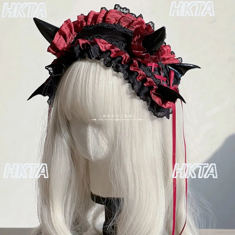 Bandeau de personnalité d'halloween fait à la main, accessoires pour cheveux pour femmes, gothique Lolita, magnifique couture en dentelle plissée, couvre-chef rose clair