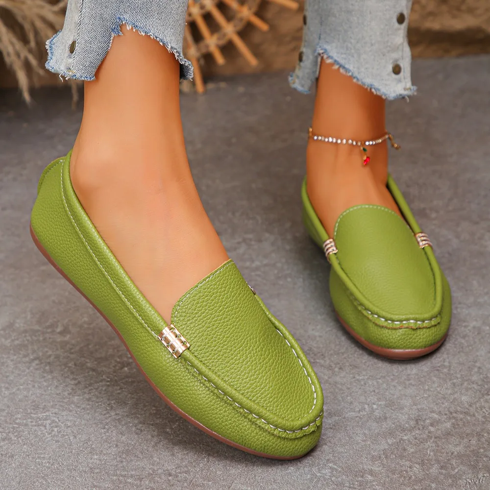 2026 New Women Flats Comfy Casual Shoes Stylish Light Durable Breathable Loafers Slip-On Trend Classic Female Sneakers view 4