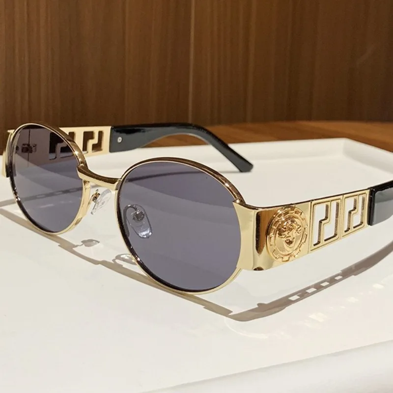 Luxuriöse Metall-Markensonnenbrillen für Herren und Damen Unisex Designer-Modebrillen Ovale Vintage-Damenbrillen Sonnenbrillen