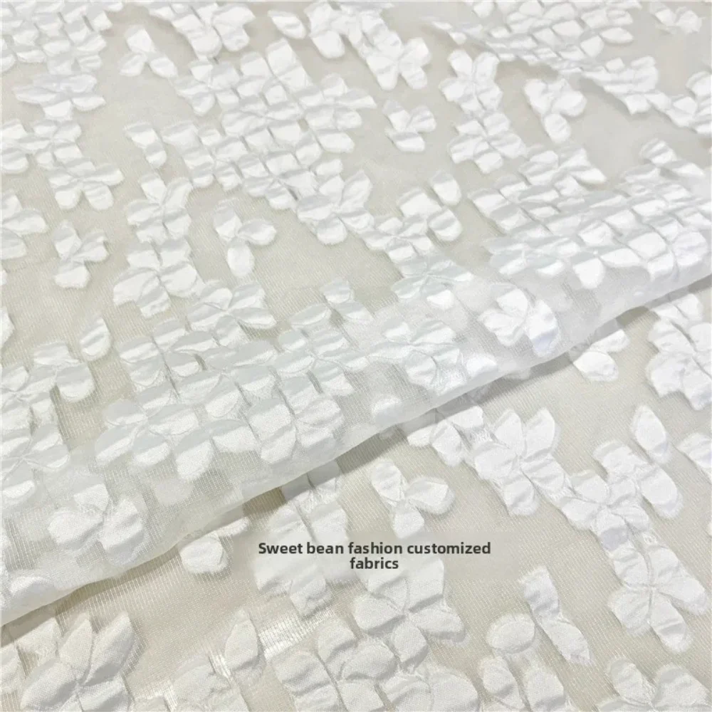 

Жаккардовая ткань из органзы, окрашенная в пряжу, весна-лето, тонкое платье с цветочным тиснением, одежда, брендовая модная дизайнерская швейная ткань