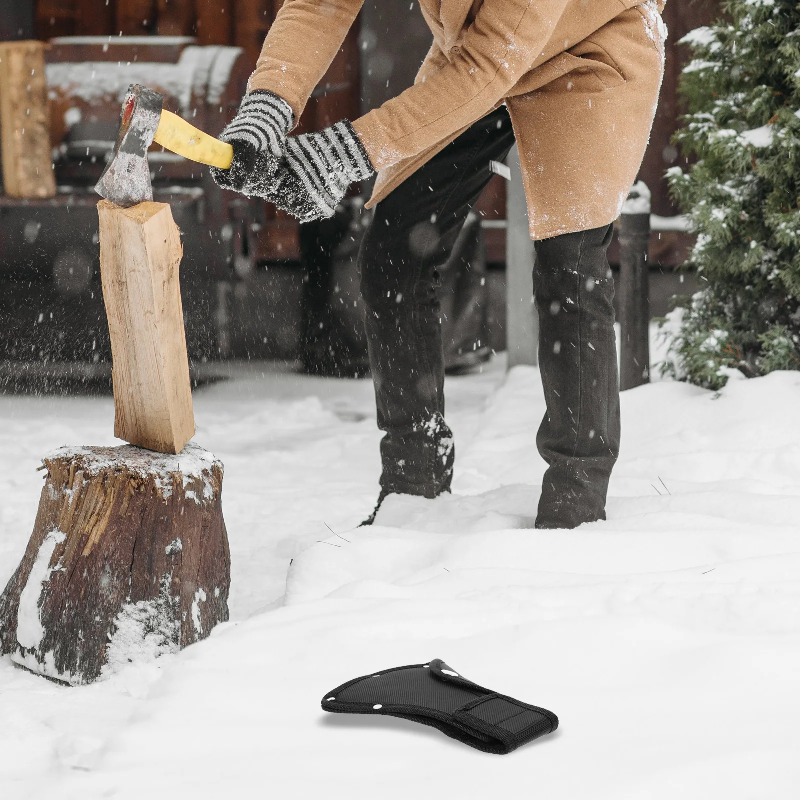 

Axe Protective Sleeve Nylon Outdoor Portable Hatchet Cover Camping Axe Head Sheath Snap Button Easy Open Hatchet