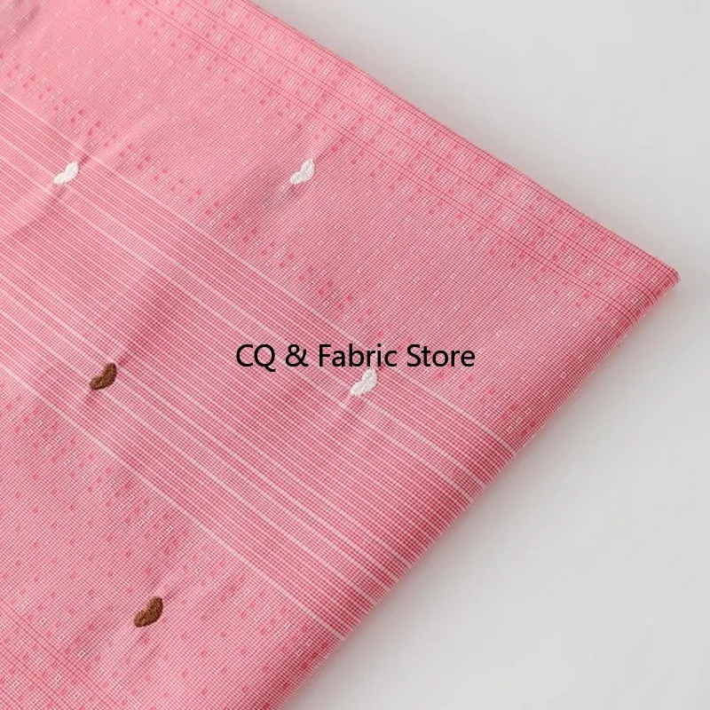 

Розовая японская корейская стильная хлопковая клетчатая ткань с вышивкой в виде сердца для женщин, рубашки, платья, детская одежда