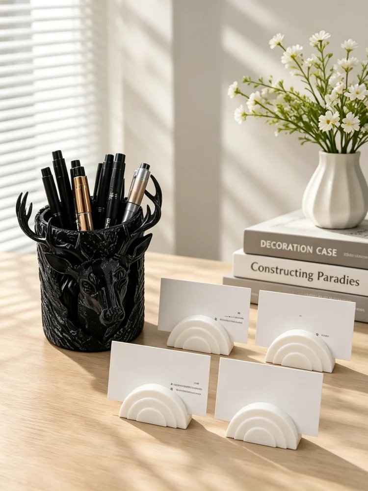 Wild Animal Elk Head Antler Decorative Pen Holder and Business Card Holder Set for Sale, Unique Tree Stump and Bark Texture Sculpture Design, Durable and Sturdy Petg Matte Material, Multifunctional Desktop Organizer, Pen Cup, Pen Holder, Non-Slip Stable Base, Office and Study Room Decoration, Storage for Stationery and Business Cards, Suitable for Home Office and Student Use, Ideal Gift, Christmas Gift, Work Space Decoration Item