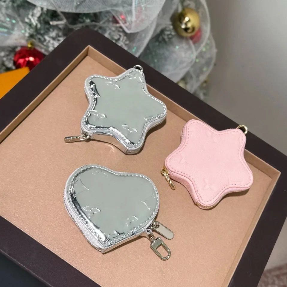 

Mini Heart shape Designer Bag Charm Fashion Laser polished surface Men and Women Earphone Bag Key Holder Coin Purse wallets