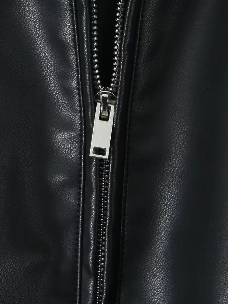 Modische und vielseitige Damenjacke aus einfarbigem Kunstleder mit Bomberkragen und langen Ärmeln im europäischen Stil.