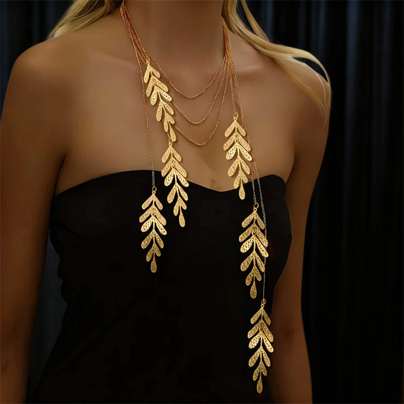 تصميم تحسس الذهب اللون أوراق معدنية طويلة شرابة قلادة للنساء خمر ليف المختنق الصدر سلسلة هدايا مجوهرات الزفاف الطرف