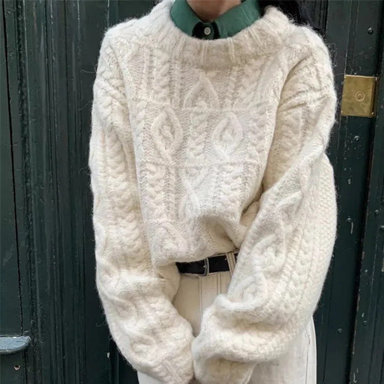 Vintage Thick Line Lazy Style Round Neck Sweater For Women, Autumn And Winter Thickened High-End Twist Loose Knitted Short Top
