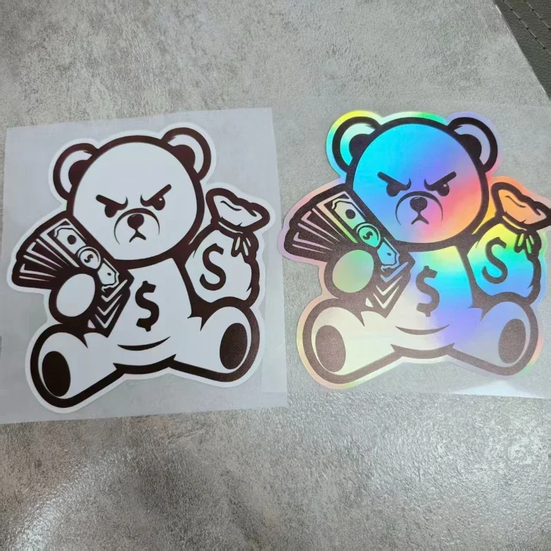1 Buah Stiker Beruang Holografik Trendi-Buat Dekorasi Bergaya Bertema Dolar yang Keren untuk Mobil, Laptop, Ponsel, Botol Air, Skateboard, Koper