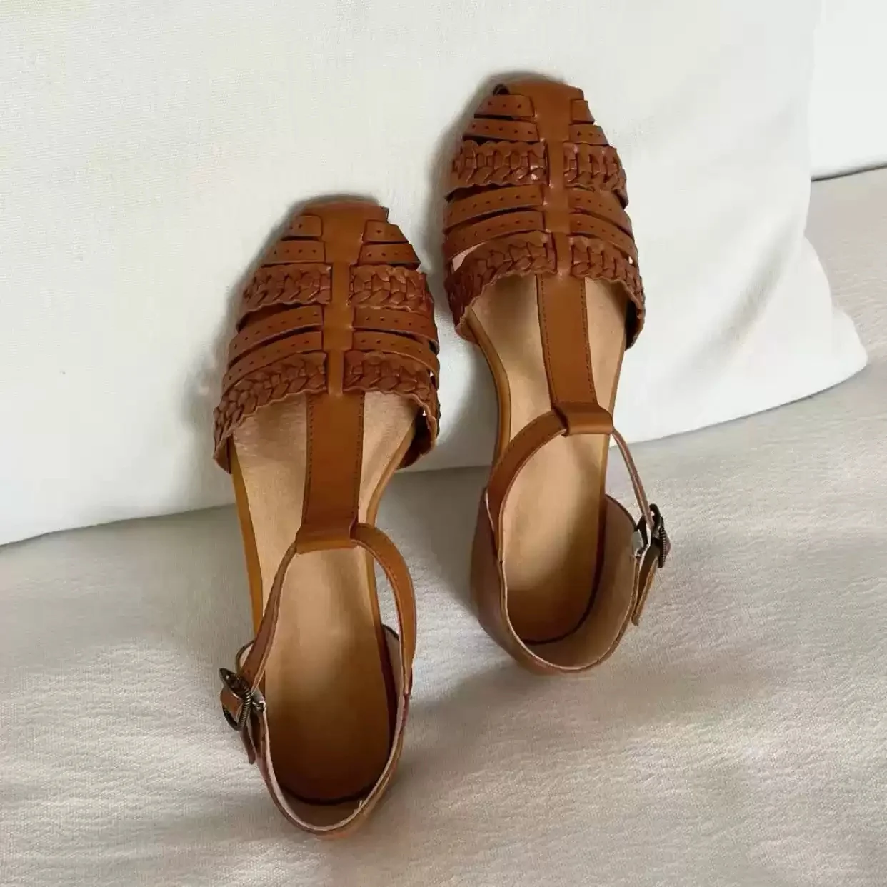 Woven Closed Toe T-Strap Fisherman Flat Sandals Adjustable Ankle Buckle Ladies Beach Picnic Vintage Summer Daily Casual Footwear