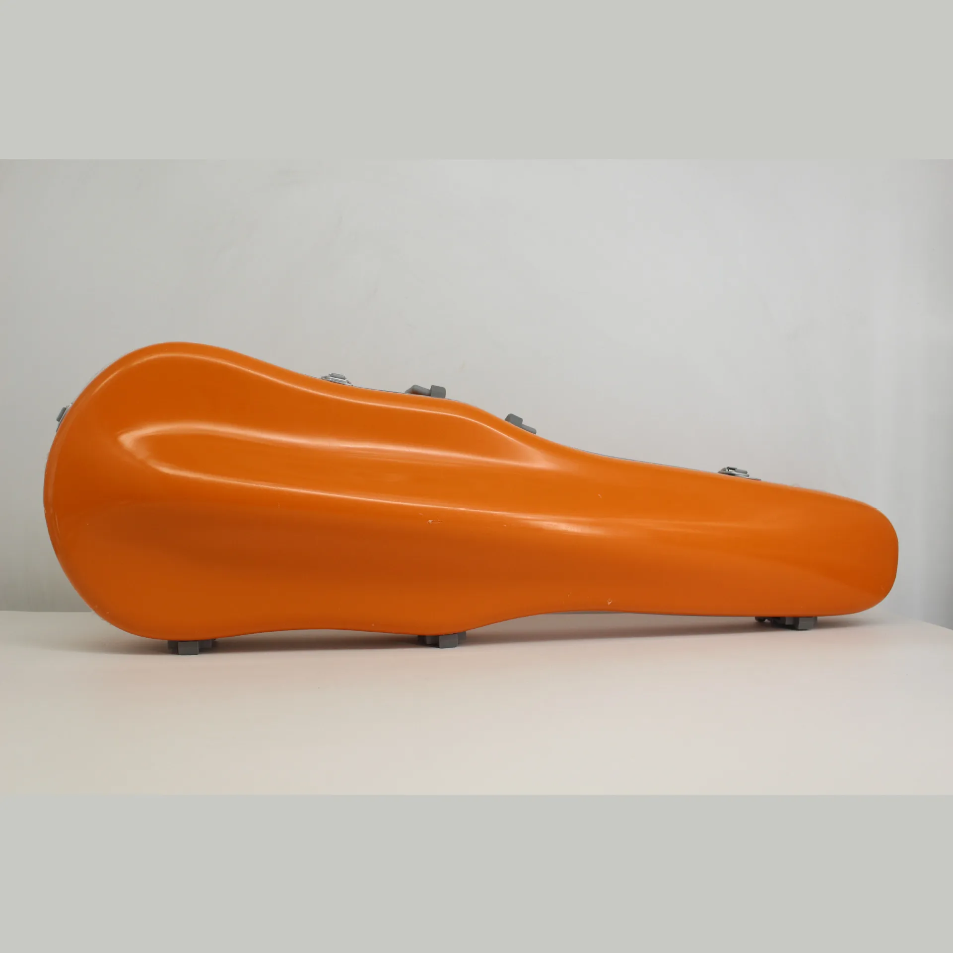 Compression and wear-resistant composite material for violin Carbon fiber PC hard box 4/4