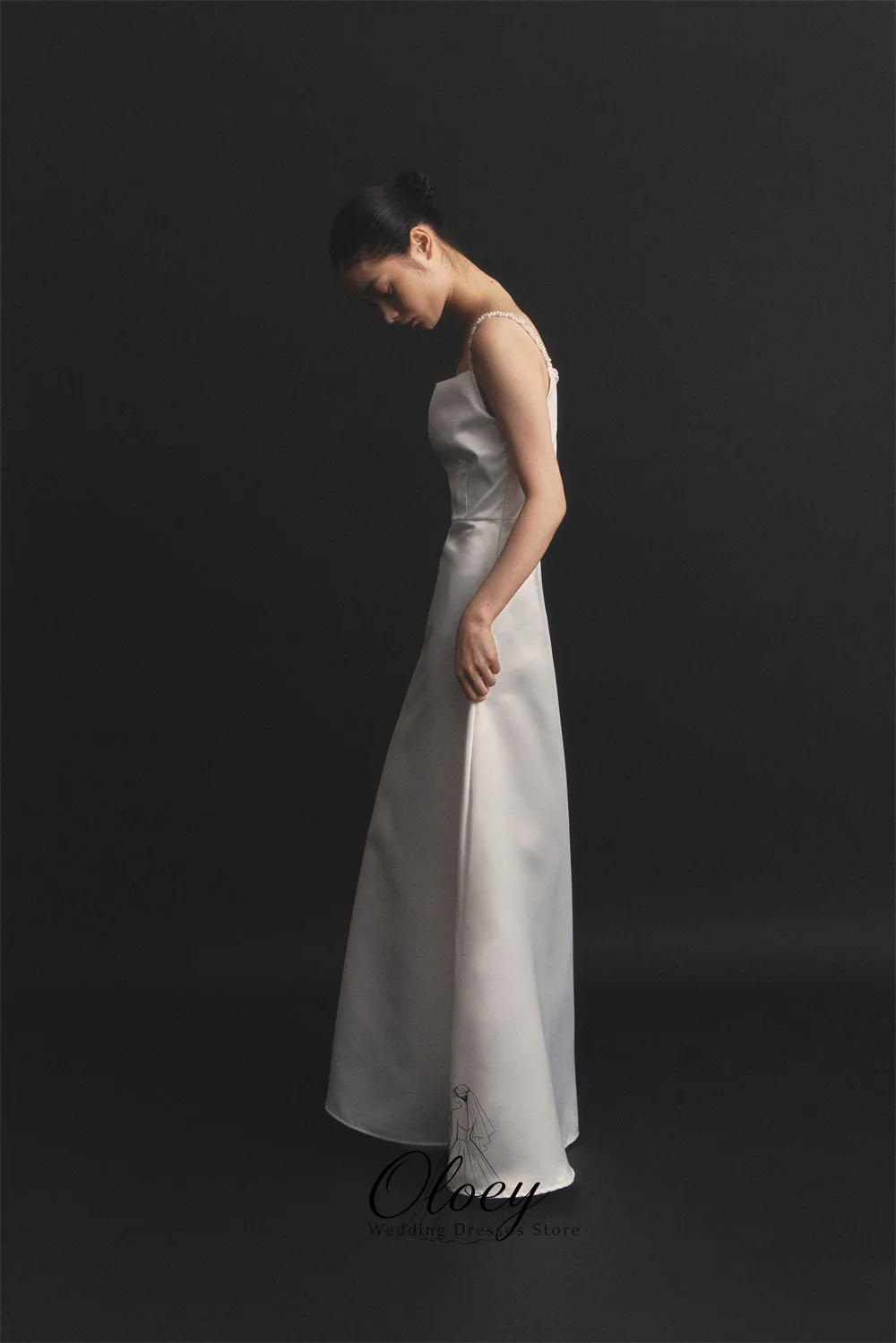 OLOEY Elegant Spaghetti Strap Beading Korea Wedding Dress Photo Shoot A-Line Satin Japanese Outdoor Bridal Gown Customized