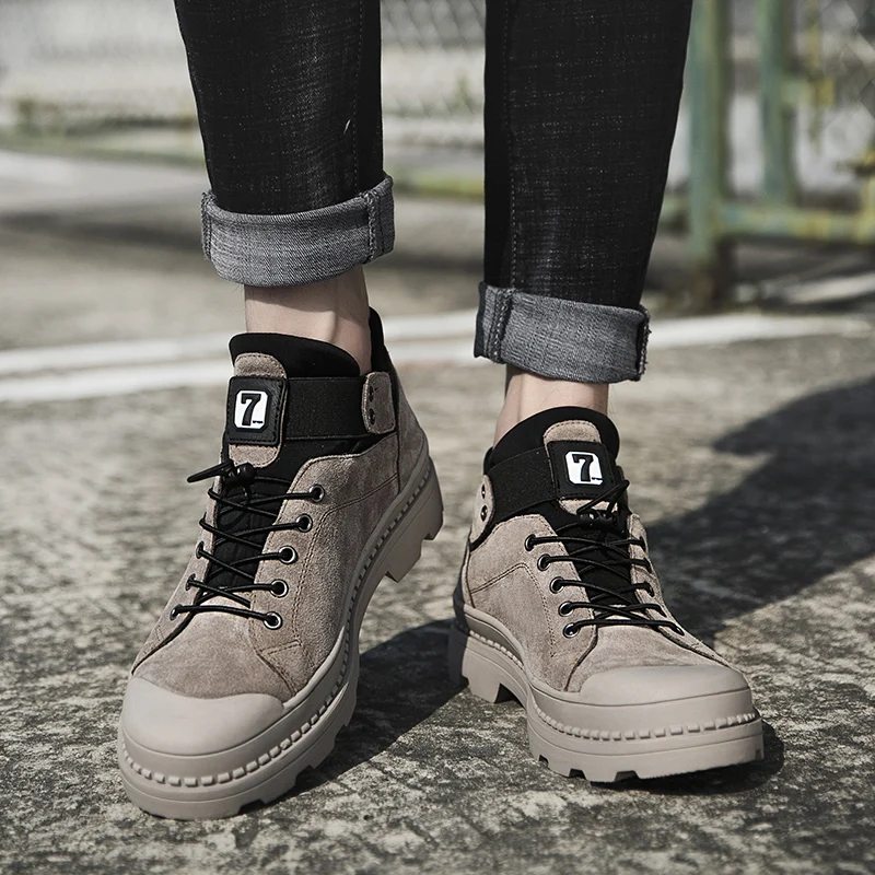 

Street Style Frosted Men Thick Soled Work Shoe Wear Resistant Breathable Fashionable Casual Shoe Suitable for Daily Outdoor Wear