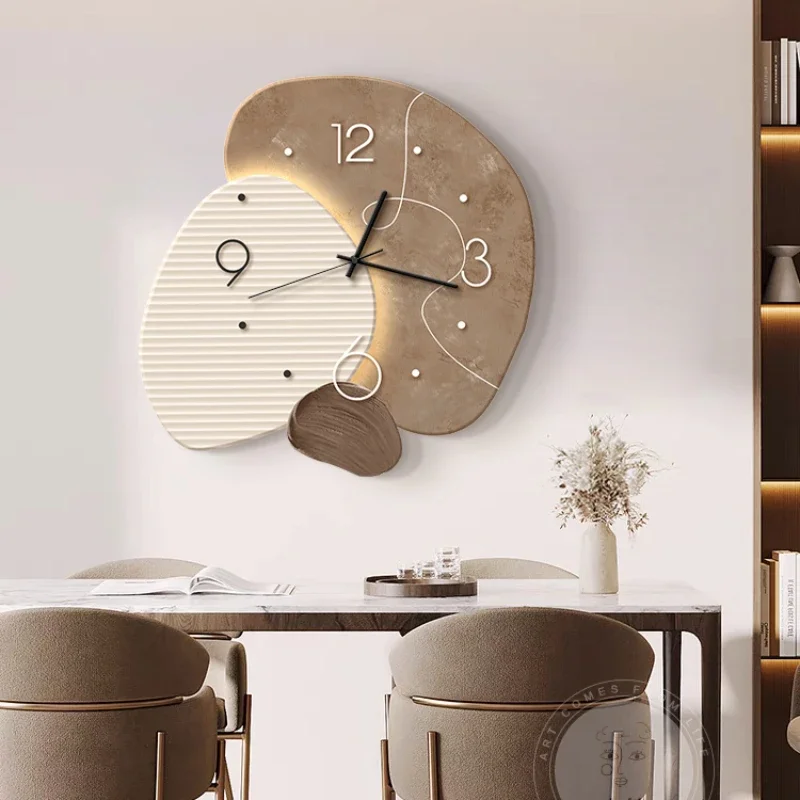 Special-Shaped Wall Clocks, Restaurant Wall Watch, Simple Household Quiet Clock, Living Room Personality, Background Wall Decora