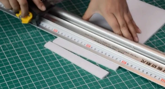 safety-ruler-for-foam-board-cutting-non-slip-aluminum-guide-with-guard-prevents-blade-skidding-protects-fingers