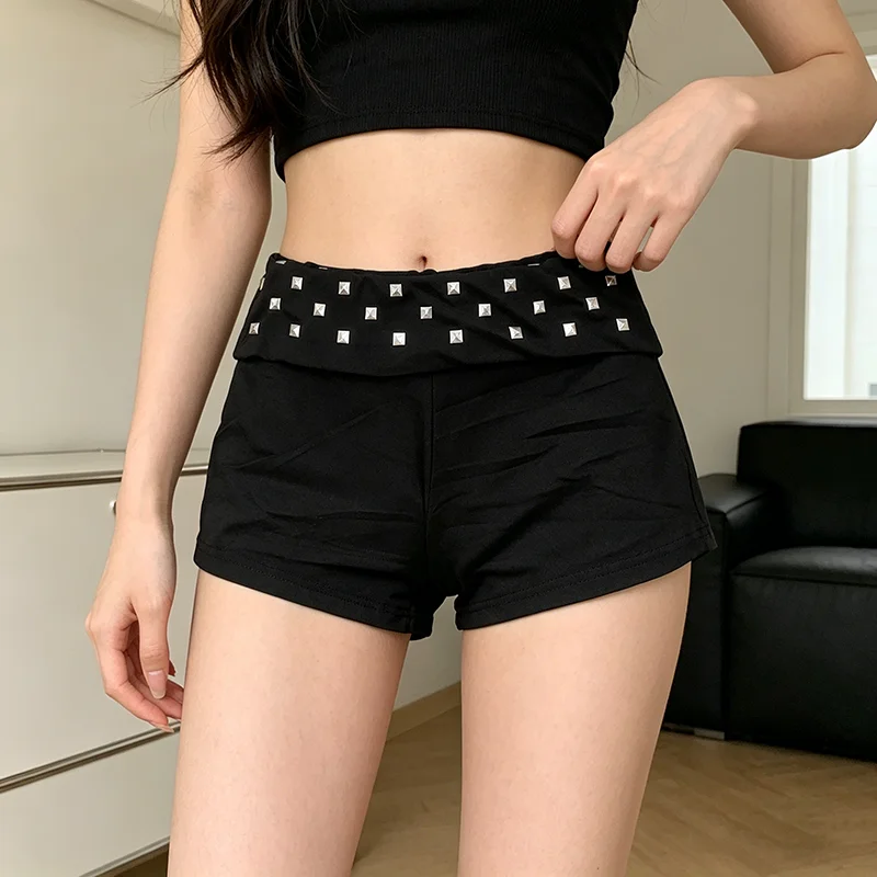 Pantalones Cortos de Mujer Estilo Gótico Rockero, Ajustados, con Remaches, de Tres Partes, para Verano, Ropa Decorativa a la Moda