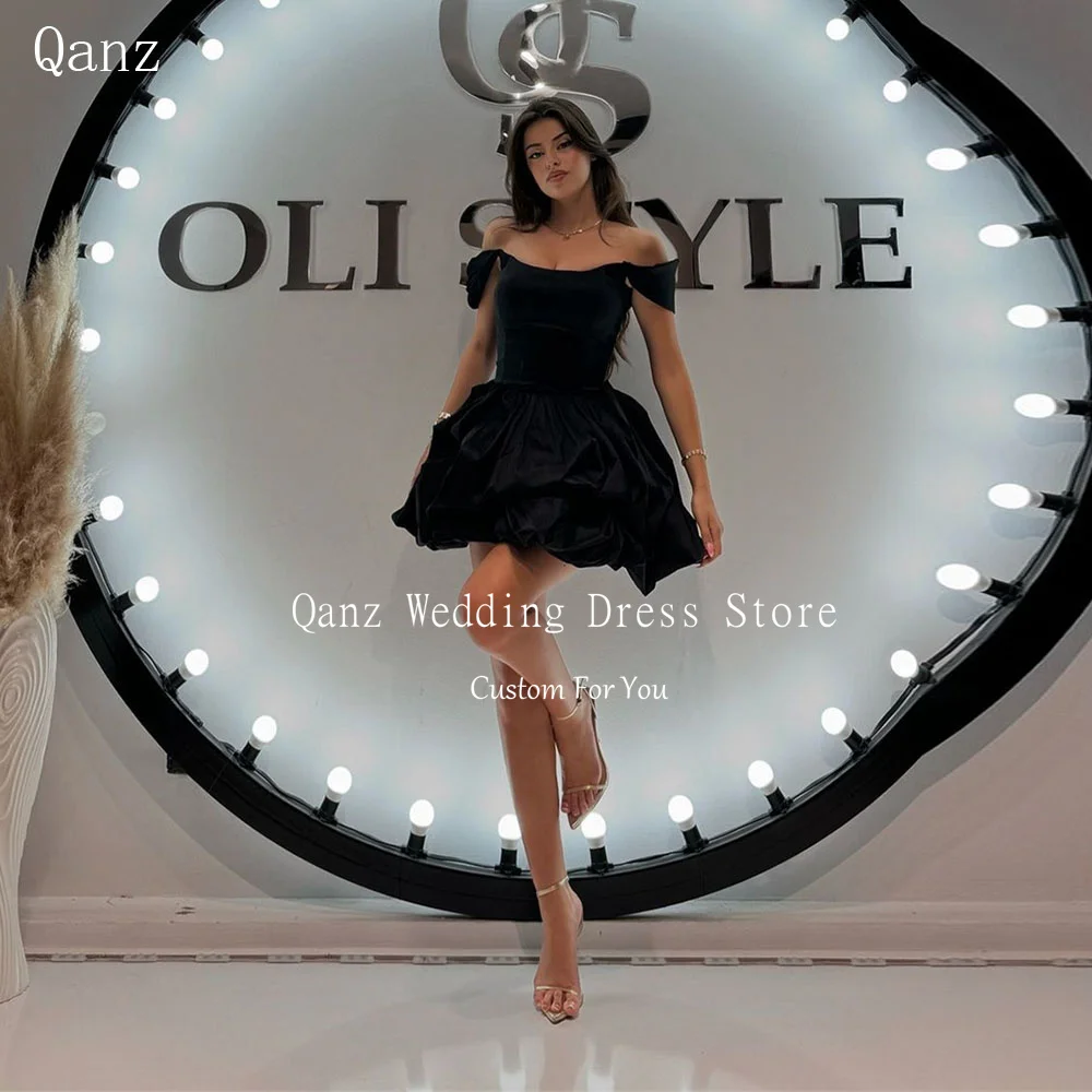

Qanz Off The Shoulder Black Prom Dresses Short Above Knee Lace Up Back Formal Evening Dress Vestidos De Graduación Customized