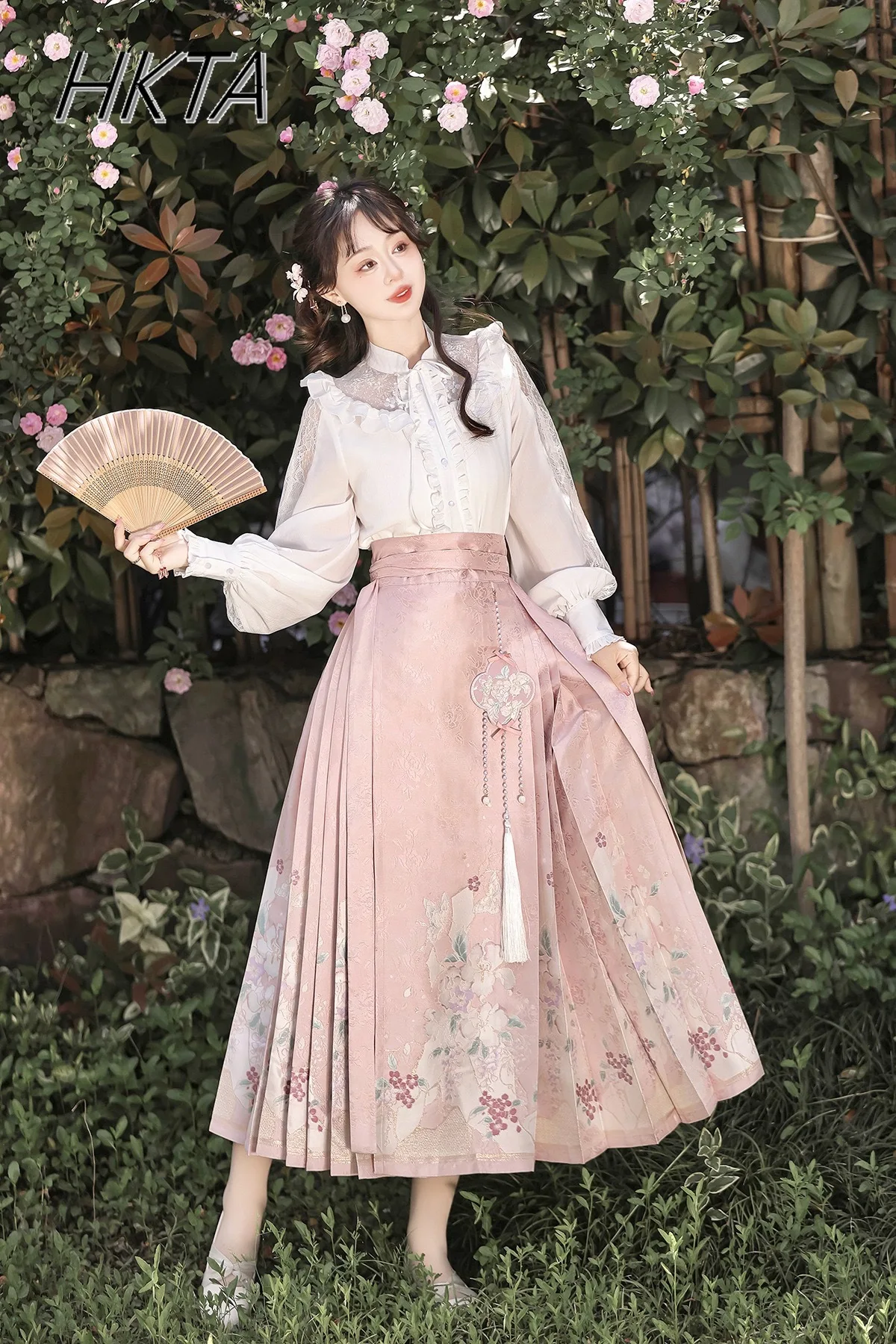 

Original Hanfu Women's National New Chinese High-waisted Casual Pleated Long Horse Skirt Bubble Long-sleeve Shirt Top Skirt Set
