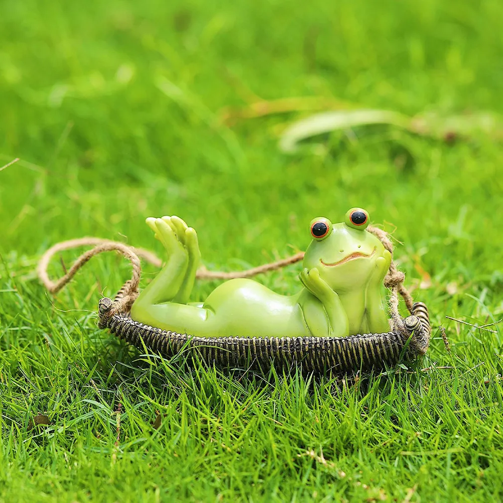 

Resin Animal Sculpture Swing Frog Hanging Ornament Outdoor Garden Yard Lawn Decorative Frog Statue Frogs Statue