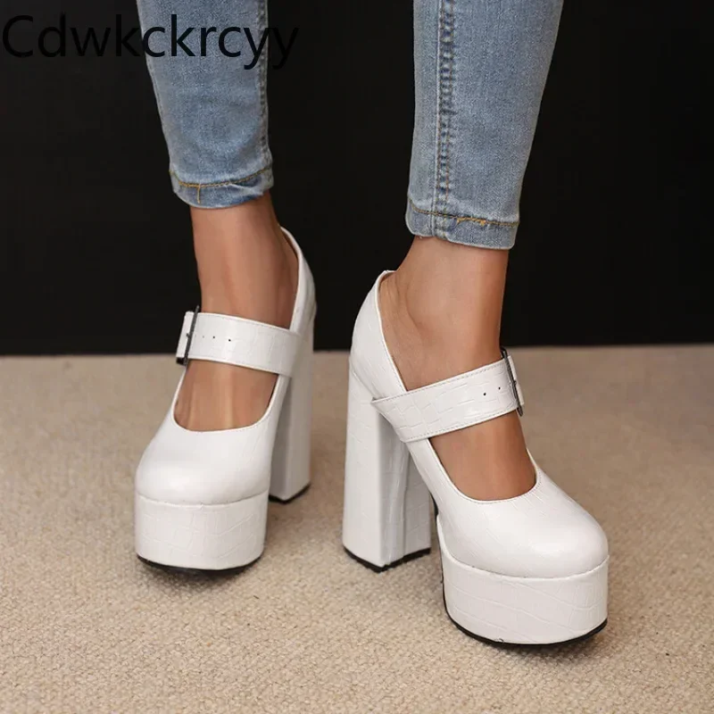 Frühlings- und Herbstmode, runder Kopf, superhoher Absatz, Damenschuhe, rosa Farbe, flacher Mund, Bankett, sexy Mary Jane Damenschuhe