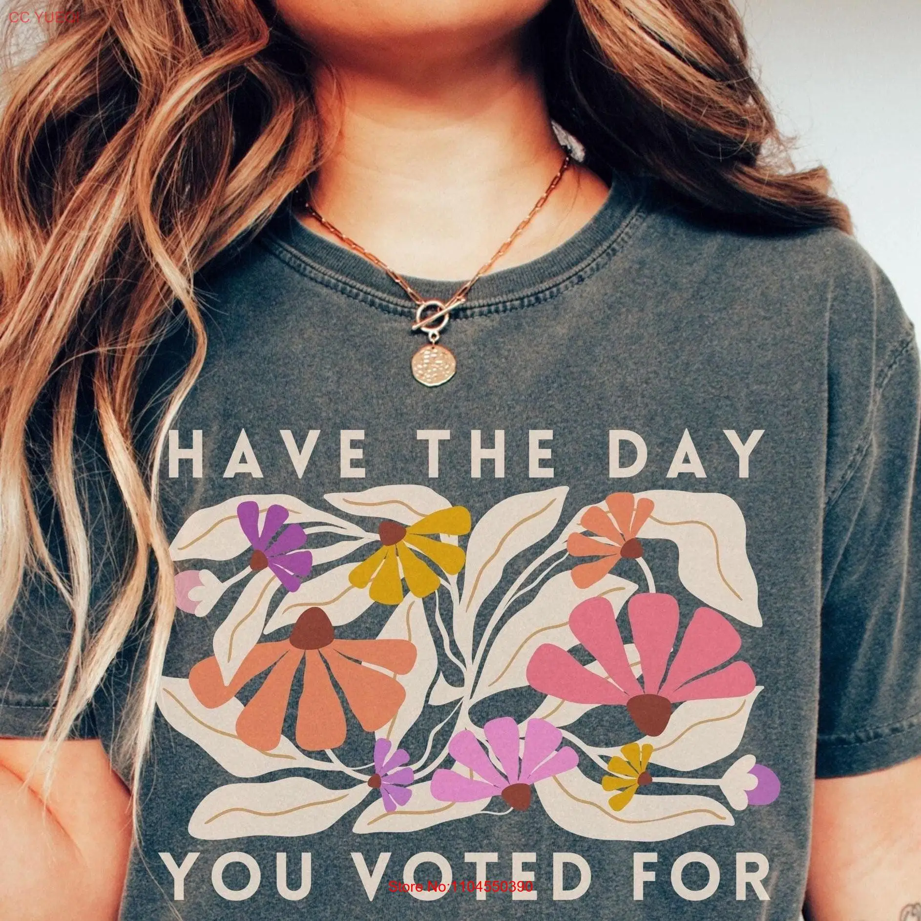 Las colores cómodos tienen el día que votaron por la camiseta inspirado en Matisse Boho Floral progresivo sarcástico Voter merecen flores silvestres