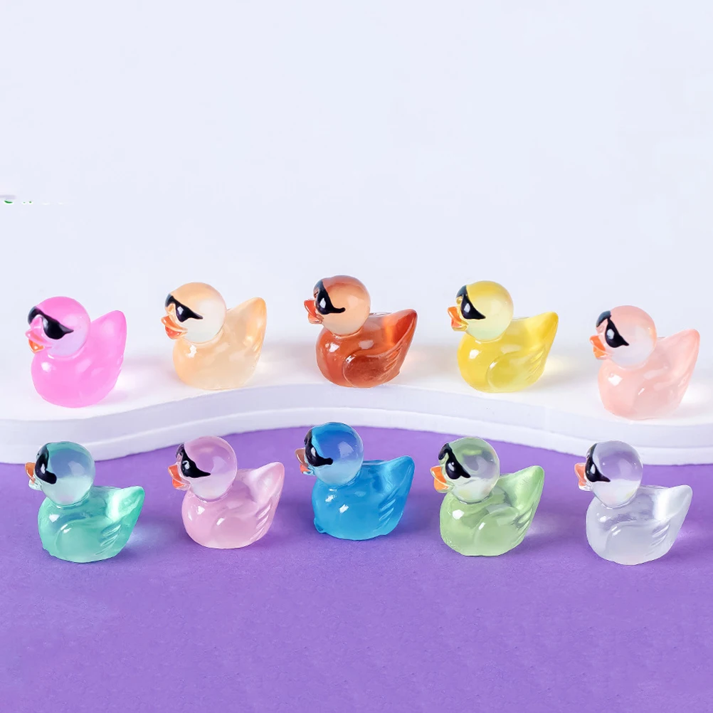 

60 Pcs Decorations Duck Statue in Luminous Sunglasses Baby Mini Resin Tiny Animal Figurines