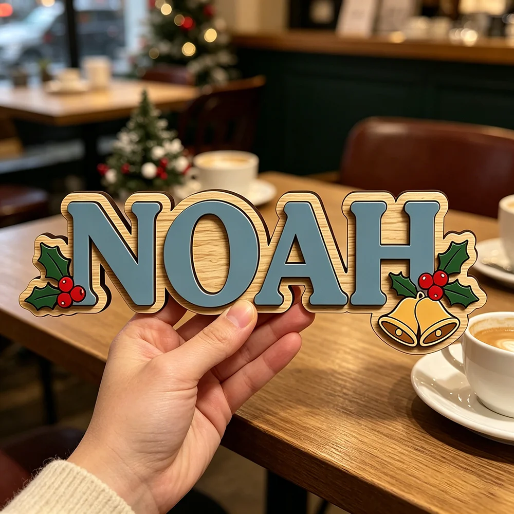 Placa con nombre personalizado de Navidad con diseño de aloe y campana para el bebé más querido, decoración de pared unisex para guardería navideña