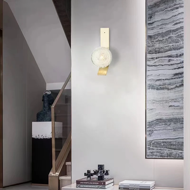 Imagem -02 - Minimalista Ouro Branco Preto Metal Parede Interior Luzes Escadas Bedside Parlor Aisle Sconce Lâmpada Drop Shipping Glass Ball