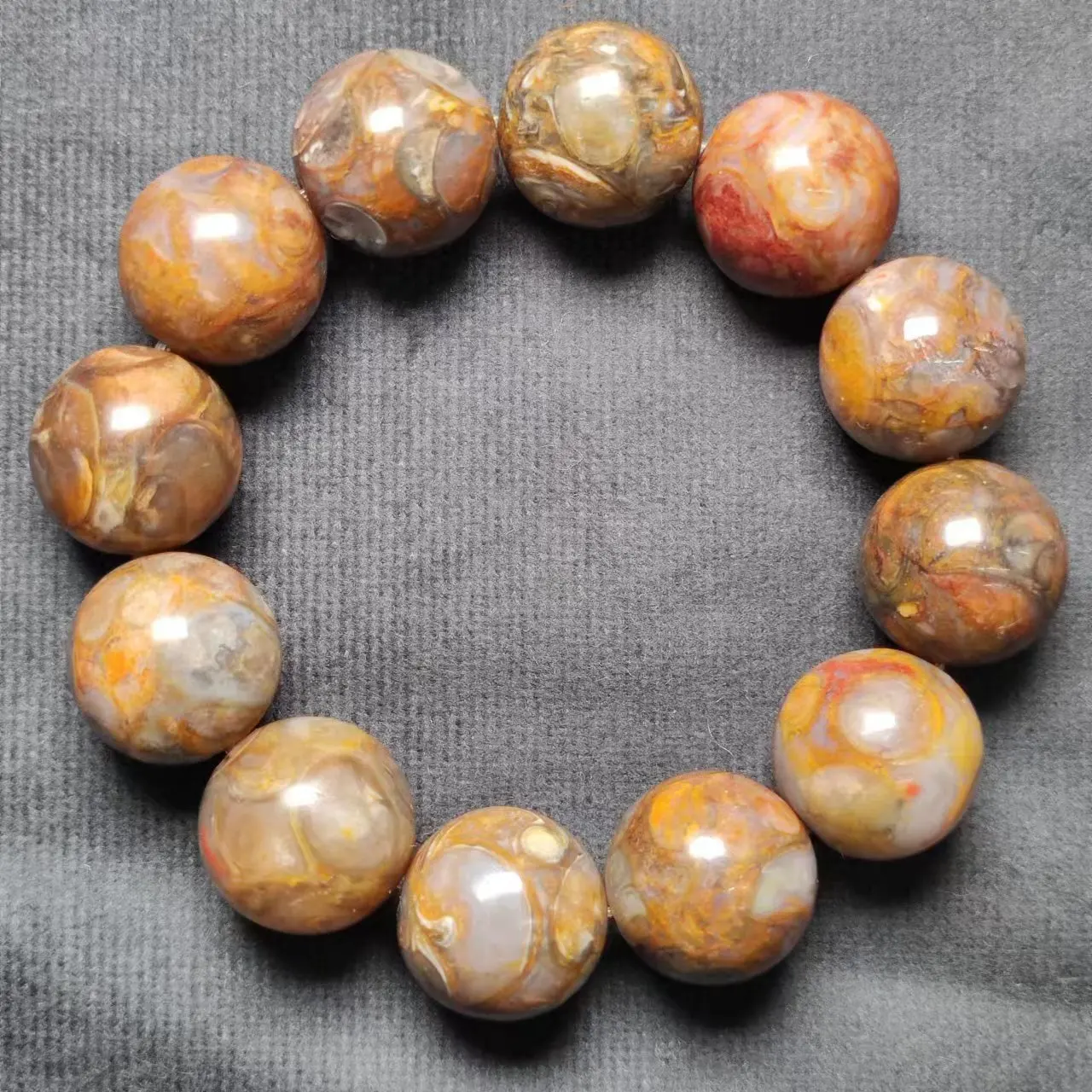 

1pcs/lot natural snail dzi bracelet Men's and women's models Ethnography Agate rough Strong energy turn luck bead Unique pattern