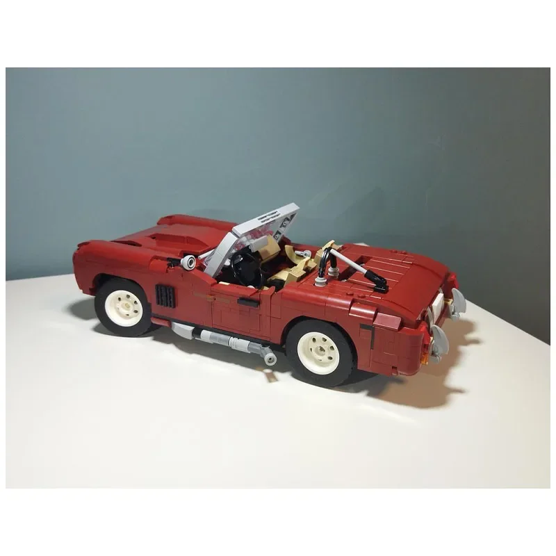 MOC-94700 Red Glasses New Sports Car Racing Building Blocks 1000 Parts MOC Creative Boys Kids Building Blocks Toy Gifts