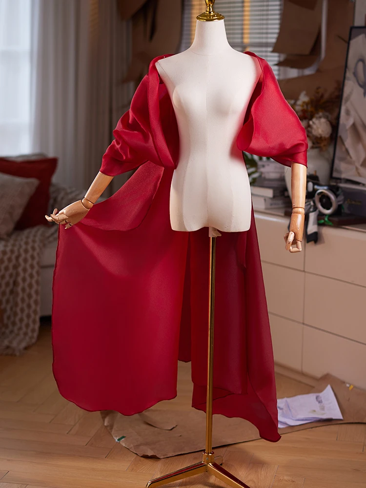 red-awl-stage-design-2026-new-year-host-evening-gown-accories-faion-ow-fem-model-awl-china-made