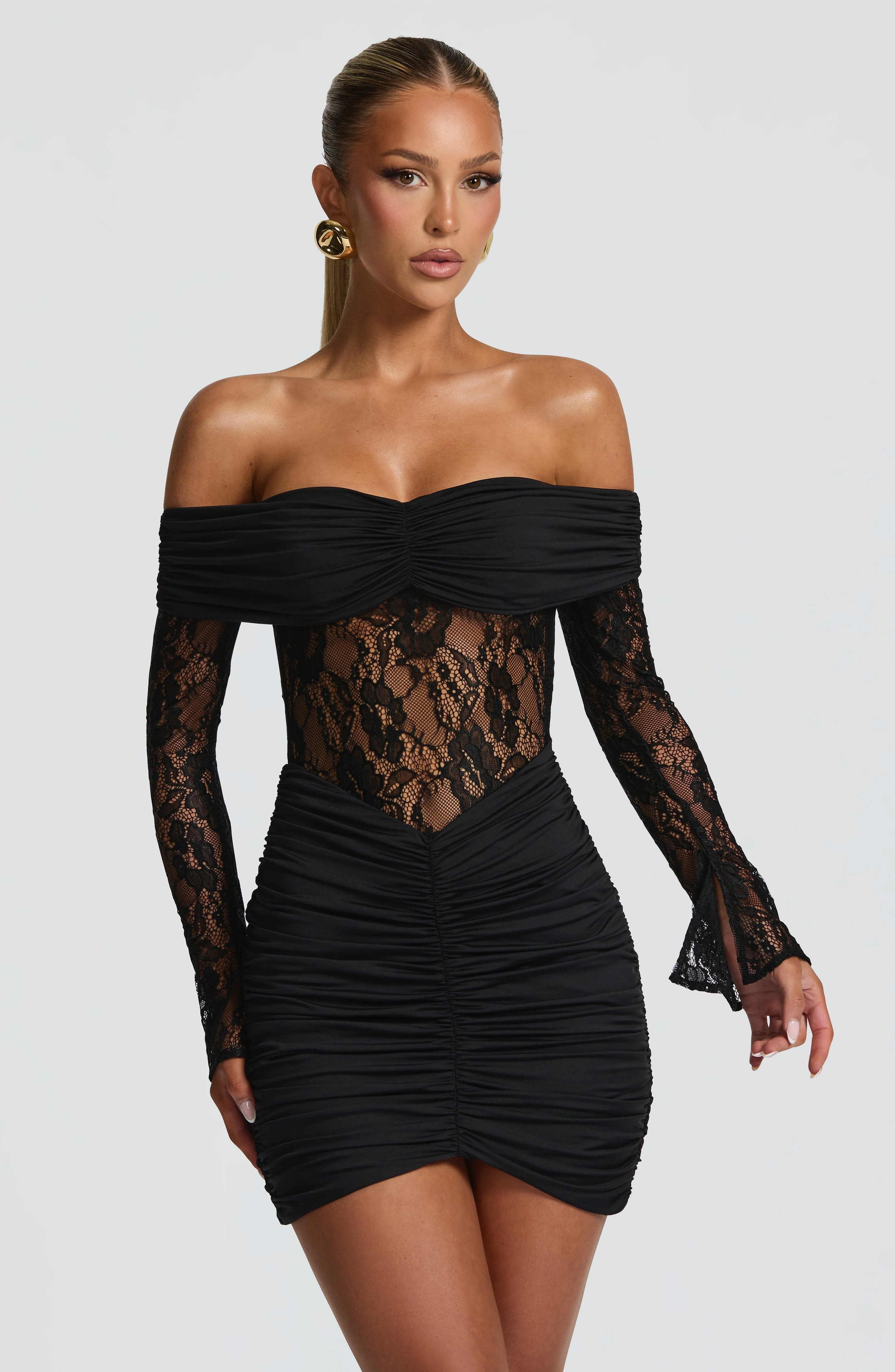 Mini Robe en dentelle noire pour femmes, Sexy, Patchwork, rétro, sans bretelles, transparente, manches longues, plissée, Robe de soirée, 2025