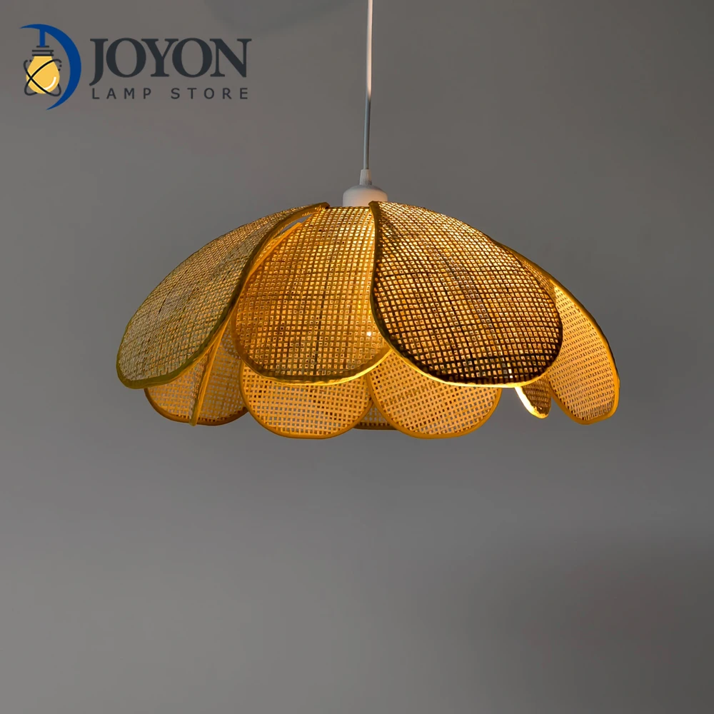 

Boho Flower Art Rattan Pendant Light Home Decor Lamp Living Room Pendant Light Fixture Wicker Chandelier Dining Room Lamp Shade