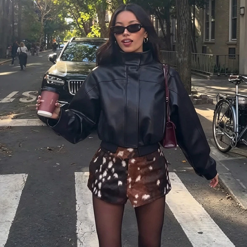 Retro Edgy Printed Short Pants Chic Elegant Stylish Female Trousers Trendy Party Fashion Casual Vintage Women Streetwear