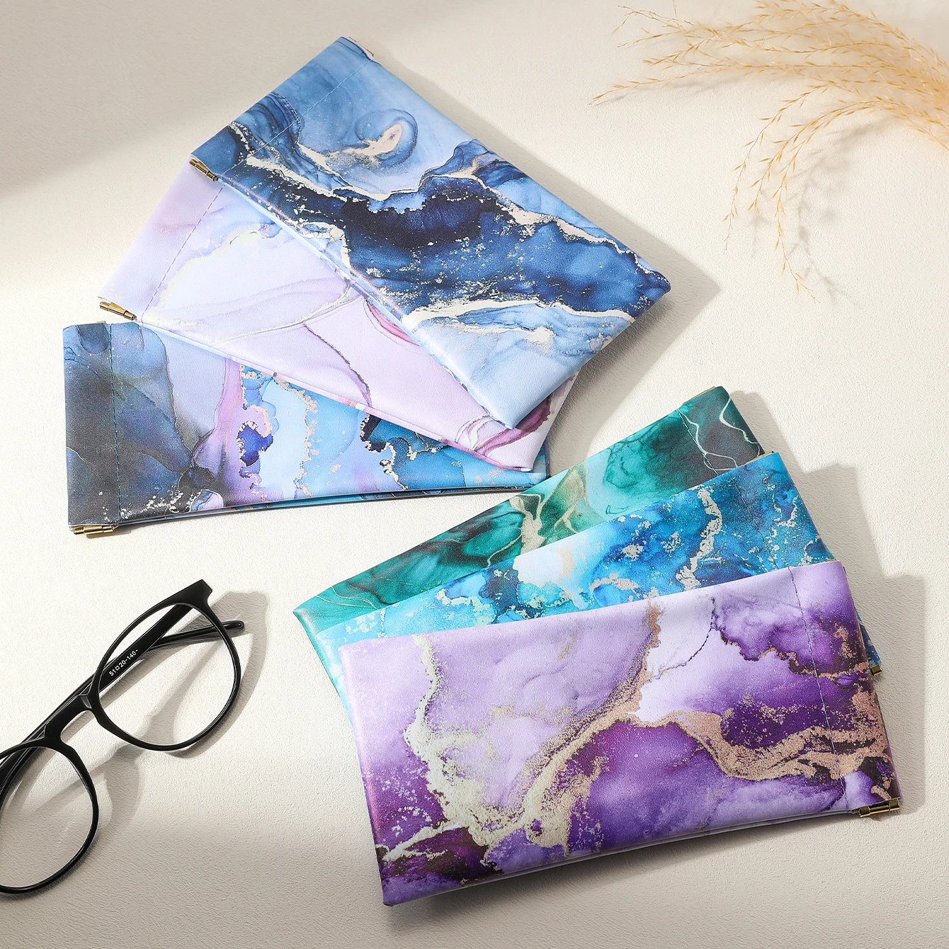 1pc Portable Soft Eyeglass Bag with Abstract Ink Pattern PU Leather Protective Print Storage Bag for Women Men Eyewear Accessori