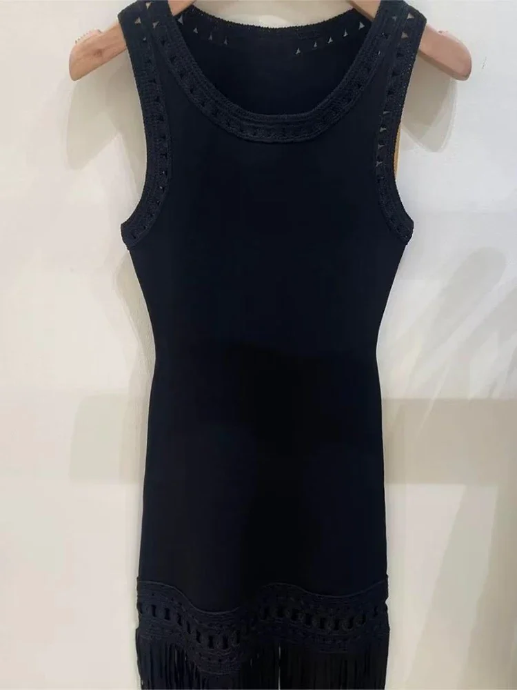 Wiosna Lato Nowa Modna Czarna Sukienka na Ramiączkach Dzianinowa Damska Elegancka Frędzle Okrągły Dekolt Dopasowana Bez Rękawów Szlafrok Domowy Damski