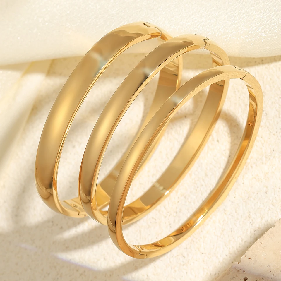 Bracelet de mode en acier inoxydable 4mm / 6mm / 8mm pour les femmes simple lisse à l'épreuve de la rouille bijoux de poignet cadeau pour la fête