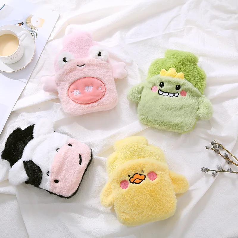 1Pc Cute Cartoon Hot Water Bottle Feet Warm Water Bottles Portable Plush Rabbit Shape Water Bag Girls Pocket Hand Hot Bags