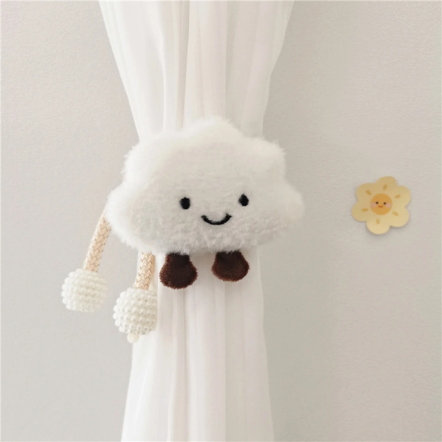 Korean Style 3D Cloud Faux Pearl Curtain Tieback - Stylish Room Decor for Living Room & Office