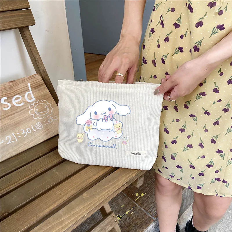 

Sanrioes Melody Kuromi Cinnamoroll Women's Cosmetic Bag 2024 New Cute Portable Cosmetic Bag Convenient Storage Toiletries Bag