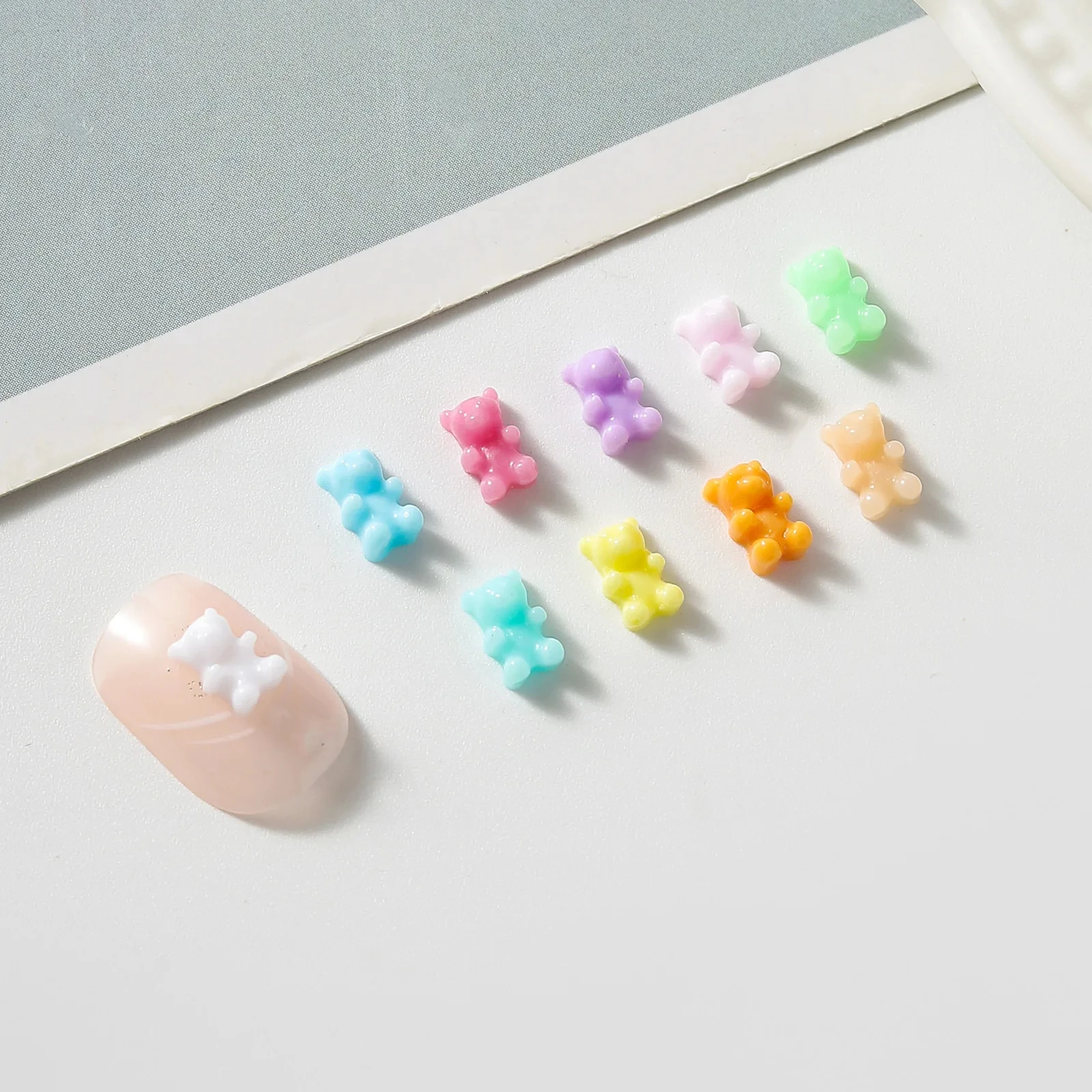 100pcs Japanese Cartoon Teddy Bear Nail Art Decoration Parts Kawaii Accessories 3D Macaron Mini Jelly Bear Resin Nails Charms